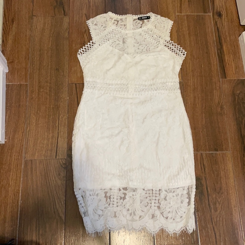 White lace dress